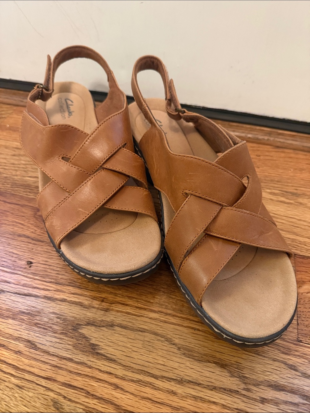 Clarks Women's Cognac brown Cross-Strap Slingback Sandals adjustable strap